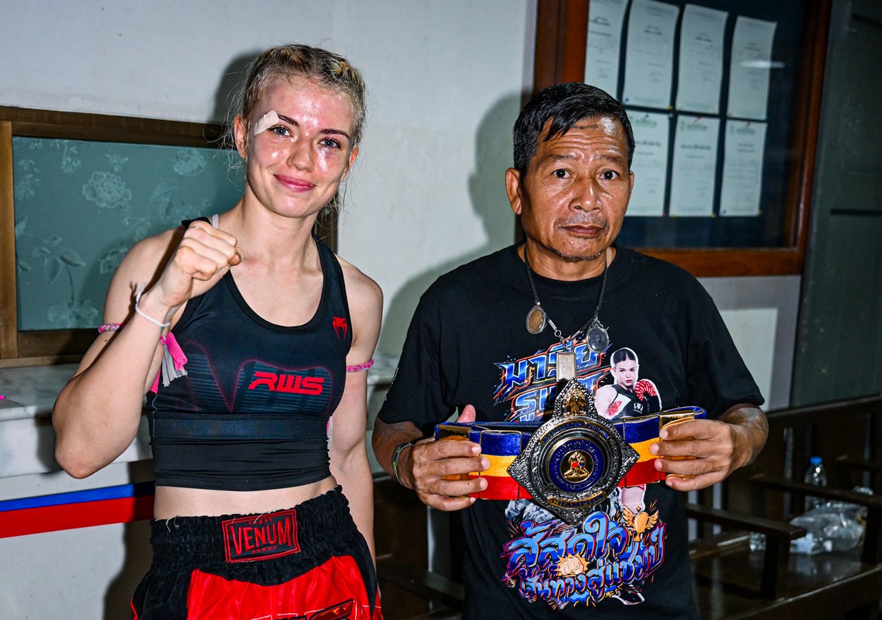 Marie Ruumet | Rajadamnern Stadium Flyweight Champion